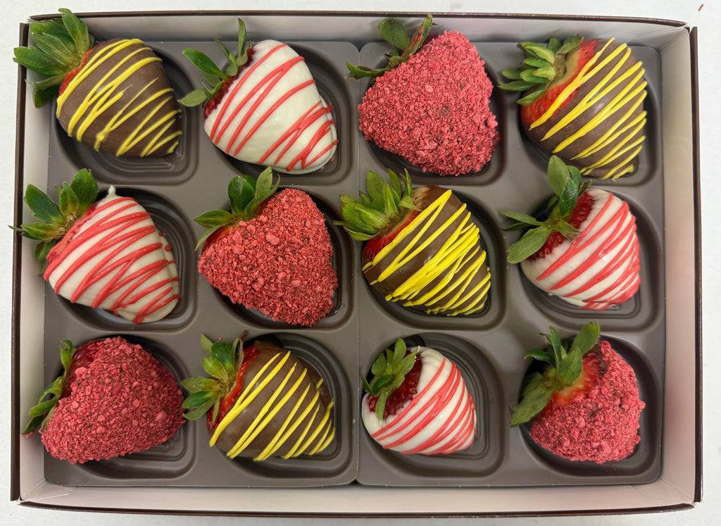 12-Pack Chocolate Strawberries w/ Personalized Card